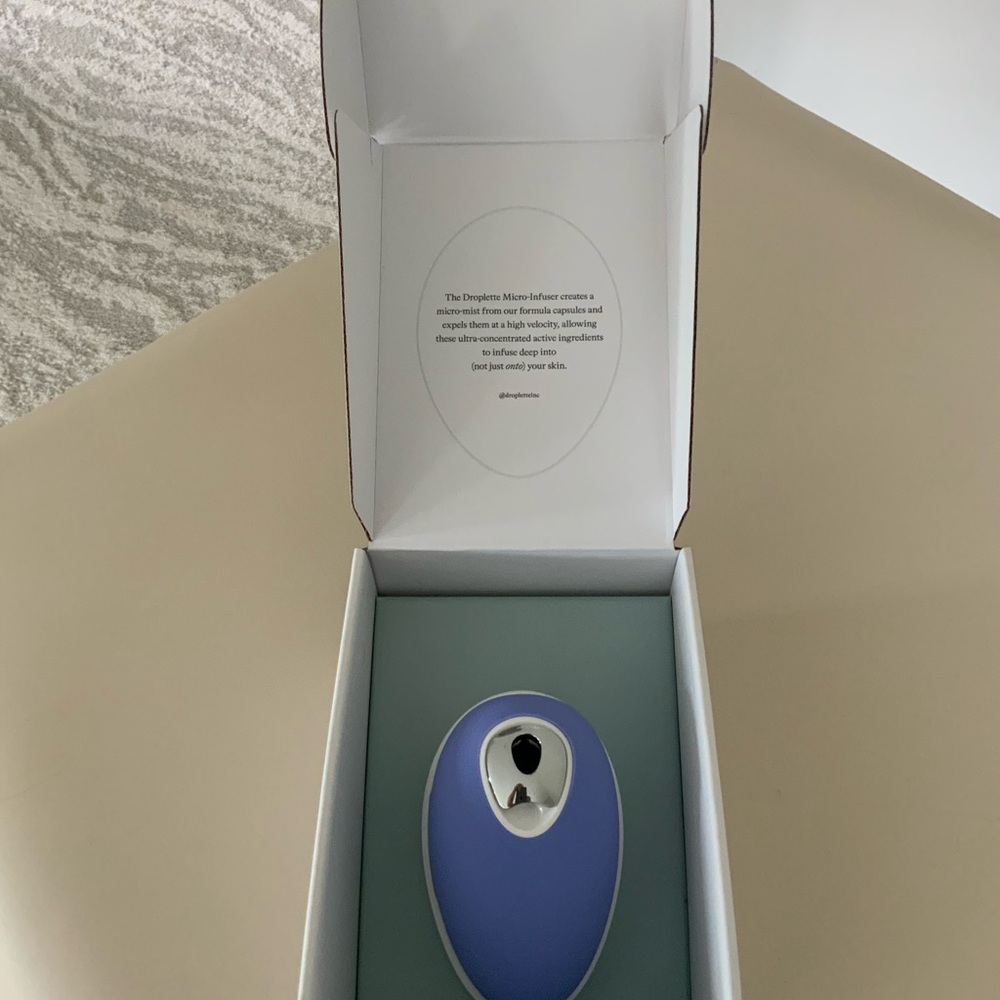 NIB Soft Purple DROPLETTE Facial Device